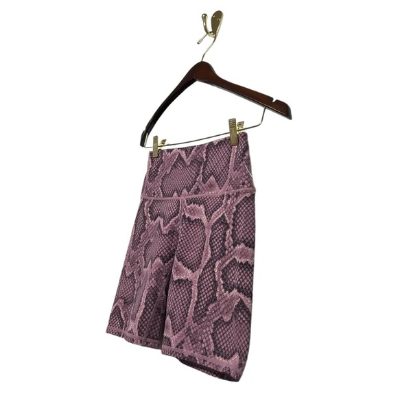 NWOT VARLEY Let's Go Python-Print Stretch-Jersey Cycling Shorts Pink XS - Picture 6 of 9